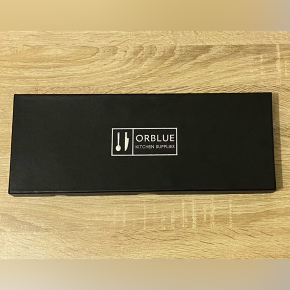 Orblue Wedding Cake Knife and Server Set - Premium, Beautifully Engraved Set - Picture 5 of 6